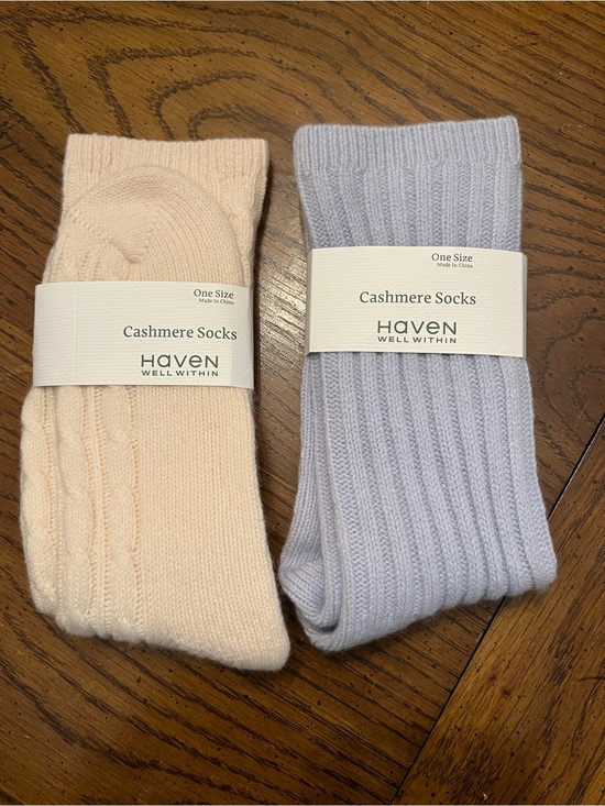 Haven Well Within Accessories - Haven Well Within Cashmere Socks - Cream and Light Blue (One Size)